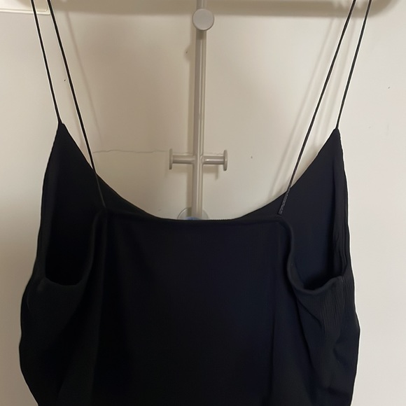 Ribbed Zara Crop Top - Picture 4 of 4